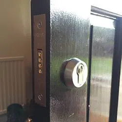 Expert Locksmith Services North Providence, RI 401-424-9799 Expert Locksmith Services North Providence, RI 401-424-9799 - home-ls-01